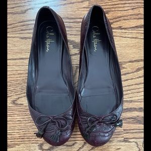 Colehaan burgundy brogue flats